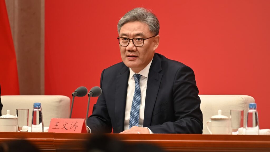 China strikes conciliatory tone ahead of expected Trump-Xi meeting