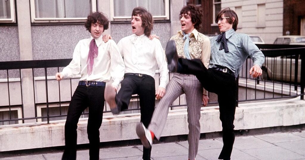 Guitar Legend Declares Rock Band Reunion Impossible