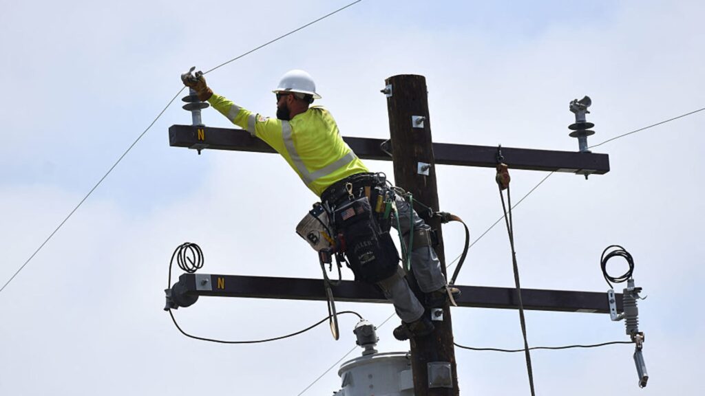 AI-electric appeal for underperforming infrastructure: ETF experts