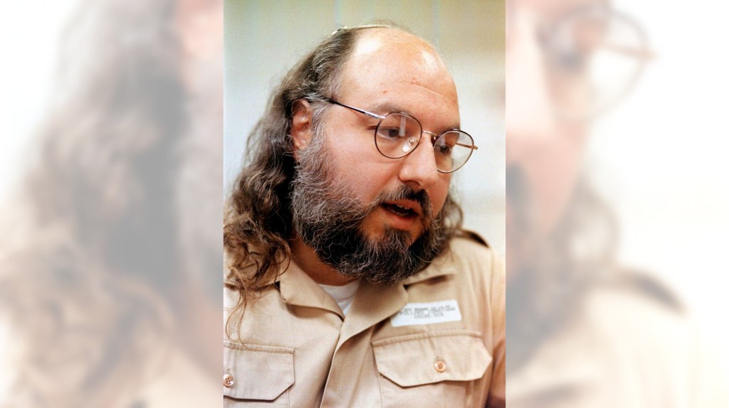 November 21, Navy intelligence analyst accused of spying for Israel