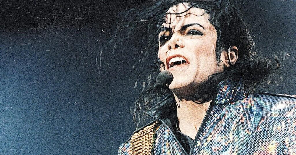 Michael Jackson's Family Outraged By Arena Resurrection Plan