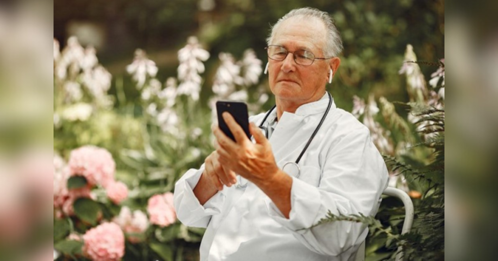 Lifeline and AirTalk Wireless Help Seniors Access a free government iPhone 11 and a Better Life