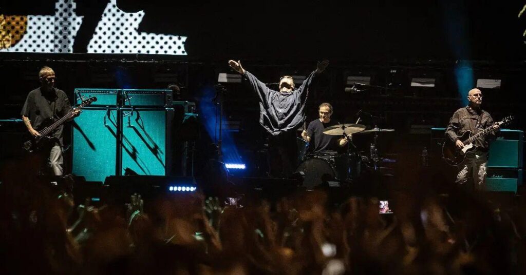 Why the World’s Most Bankable Rock Band Took Time Out to Decompress