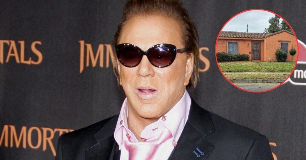 Mickey Rourke Faced Bleak New Year as Friends Hoped for A-List Bailout Mickey Rourke Faced Bleak New Year as Friends Hoped for A-List Bailout