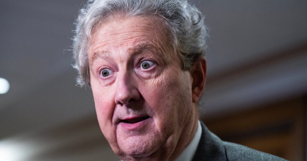 GOP Senators’ ‘Utterly Absurd’ Trump War Logic Prompts Damning Comparison