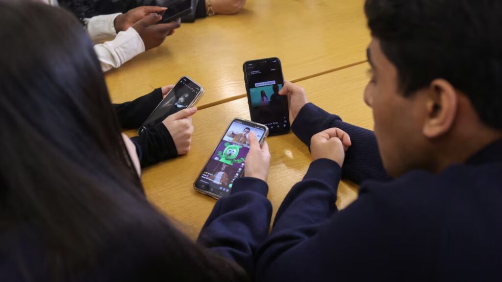 UK joins global push to rein in children’s screen use with national guidance | Technology News Britain's advice on the use of tablets, televisions, laptops and smartphones, published on Thursday, marks the government's most explicit intervention yet on early-years digital habits, after it said parents had been left to "battle" devices alone. (image: Reuters)