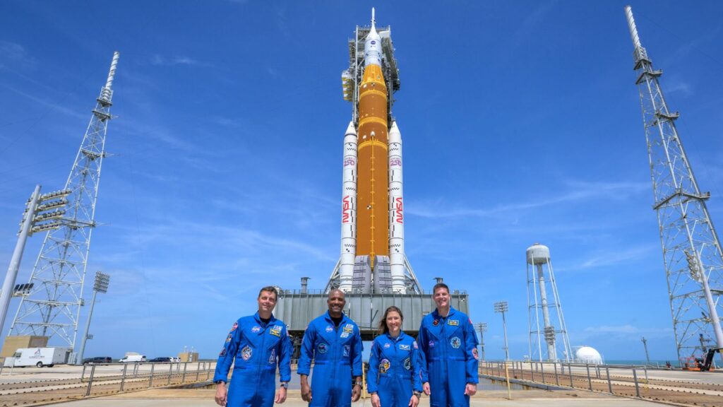 The spacecraft will have travelled a distance of 685,000 miles by the end of the mission before splashing down in the Pacific Ocean around April 10. (Image: Nasa)