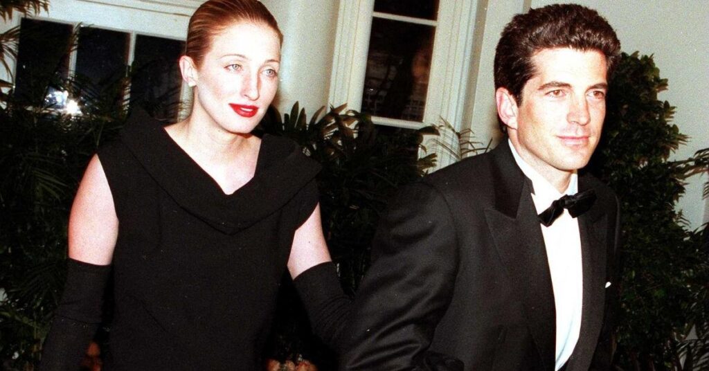 John F. Kennedy Jr. And Carolyn Bessette's Marriage Spiral
