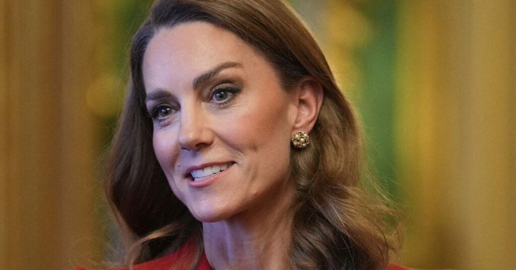 Princess Catherine ‘Bombarded With Filthy Mail on Daily Basis’ Princess Catherine 'Bombarded With Filthy Mail on Daily Basis'