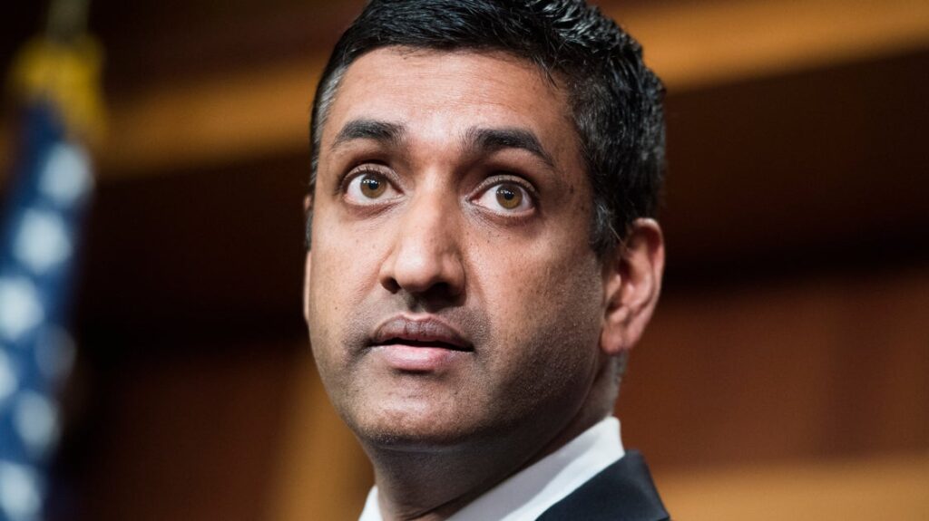 Ro Khanna Credits Tucker Carlson And Marjorie Taylor Greene With Pushing Trump’s Ceasefire