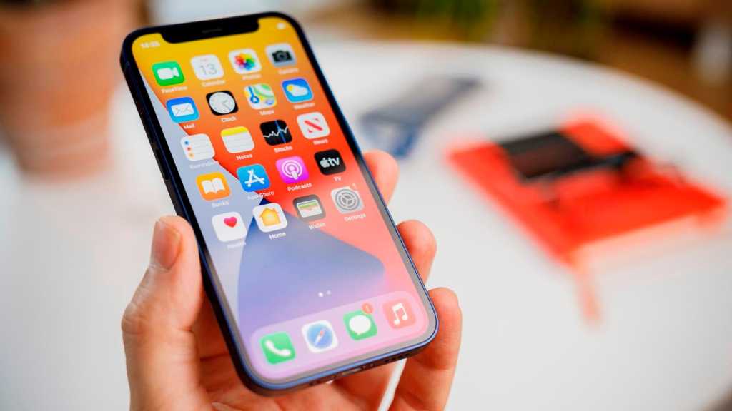 We Need a Mini-phone Revival iPhone 13 mini