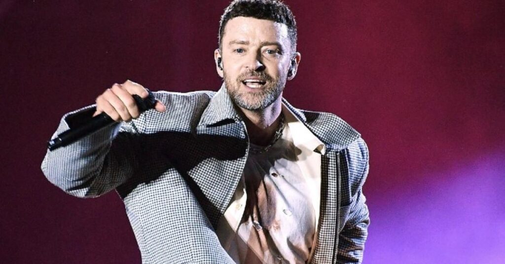 Justin Timberlake ‘Obsessed With Searching Reactions to His DWI Arrest’ Justin Timberlake 'Obsessed With Searching Reactions to His DWI Arrest'