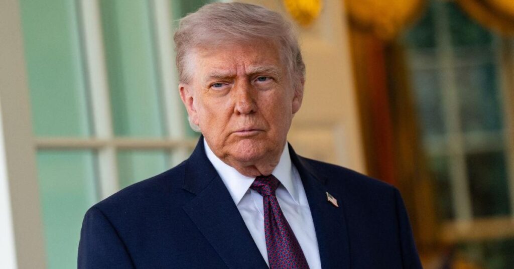 Trump Bible-Thumper Assassination Fears Explode Amid Bust-Up With Pope
