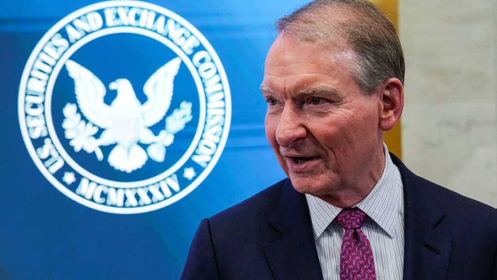 SEC advances Trump-backed proposal to end mandatory quarterly earnings reports SEC advances Trump-backed proposal to end mandatory quarterly earnings reports