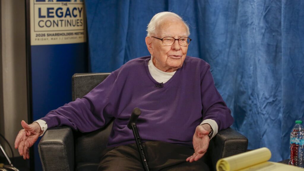Warren Buffett teased to CNBC a ‘tiny purchase’ in March. Berkshire filing may have revealed it Warren Buffett teased to CNBC a ‘tiny purchase’ in March. Berkshire filing may have revealed it