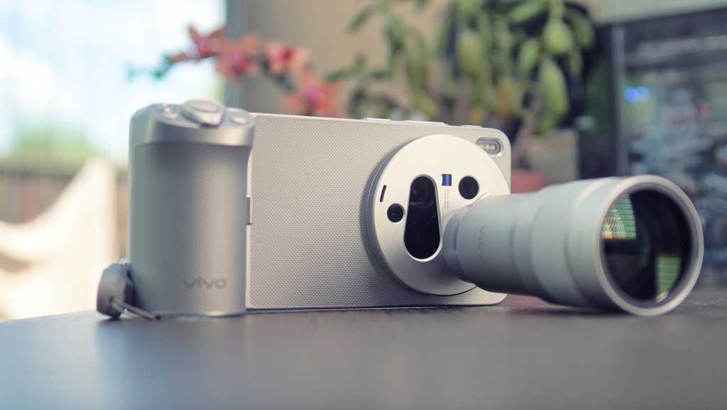 Vivo X300 Ultra review: Amazing Camera, Also a Phone Vivo X300 Ultra review 35