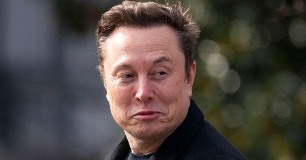 Elon Musk Dragged for His 'Embarrassing' Behavior in China