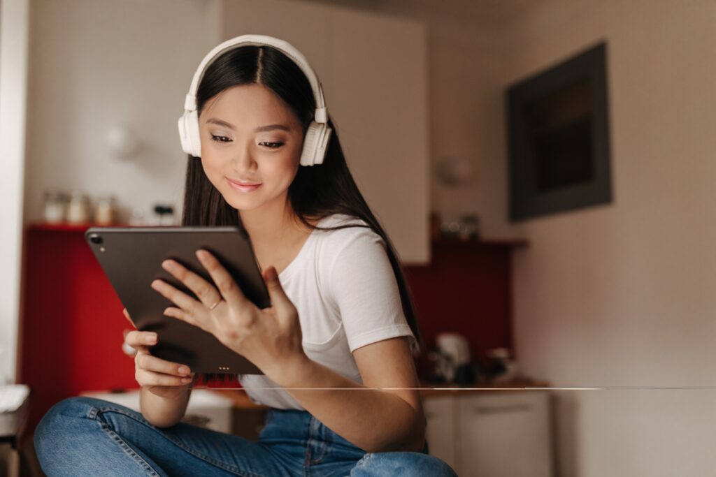 12 free websites that let you read books anytime, anywhere | Technology News A growing number of websites now offer free access to everything from timeless classics to new-age e-books, making the next good read only a click away. (Image: Freepik)
